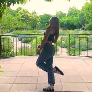 Meet your Posher, Victoria